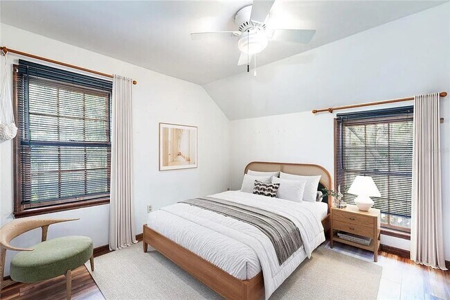 Building Photo - 3/2 : Nestled in the highly desirable Haile Plantation community