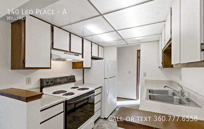 Building Photo - 140 Leo Pl