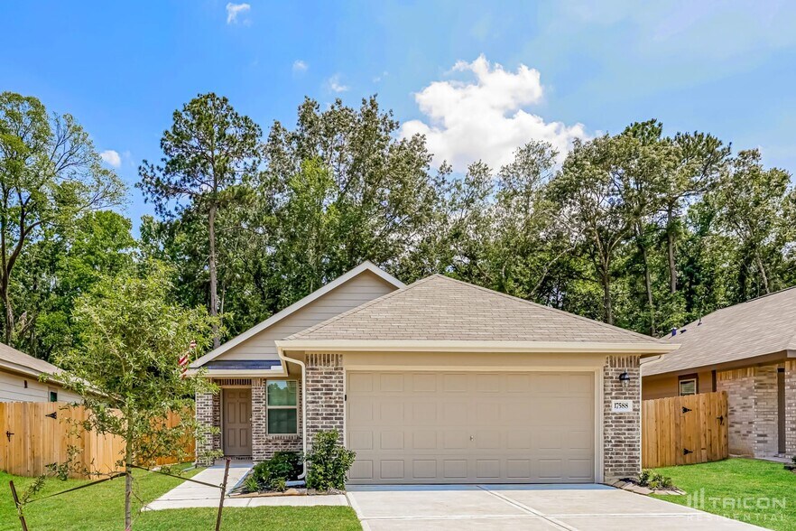 Primary Photo - 17588 Rosewood Manor Ln