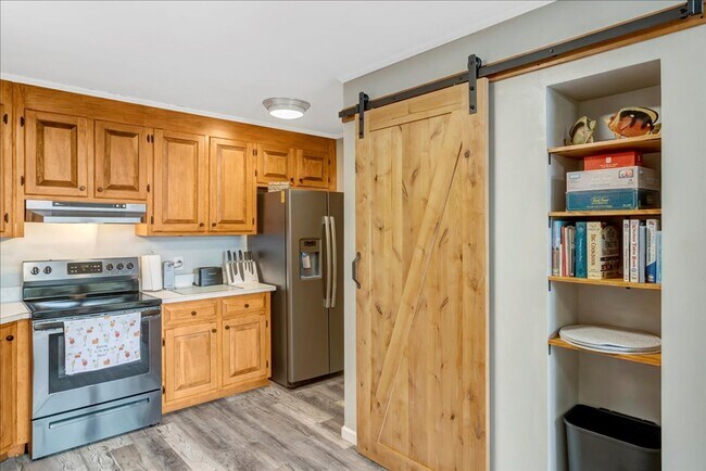 Building Photo - Welcome to Your Lake Gaston Getaway!