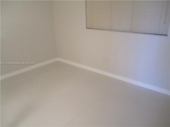 Building Photo - 8075 SW 107th Ave