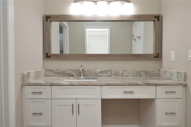 Building Photo - 6330 Grand Bahama Cir