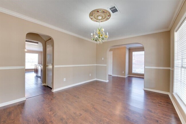 Building Photo - 6611 Amberfield Ln