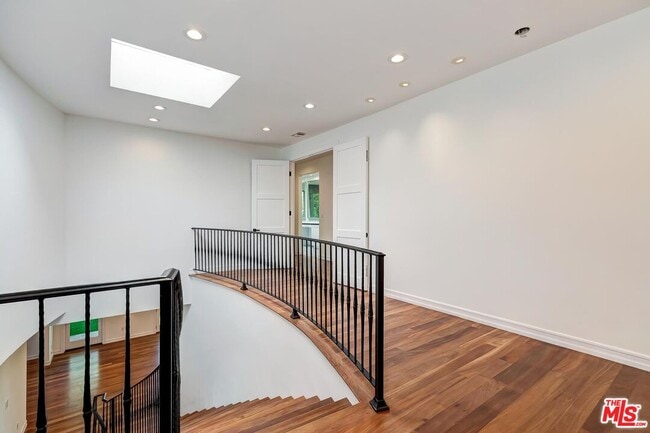 Building Photo - 2890 Forrester Dr