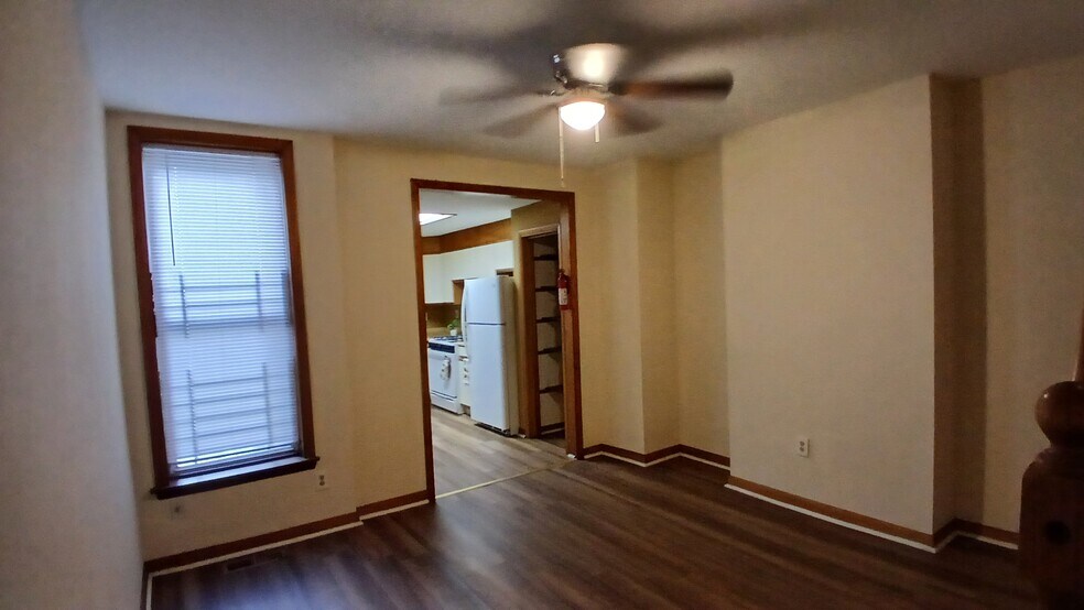 Building Photo - 2210 Sidney Ave