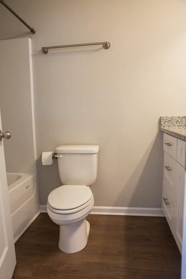 Building Photo - 110 Kathryn Ct