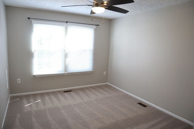 Building Photo - Gorgeous Updated Townhouse in the heart of...