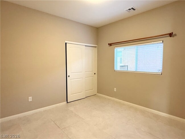 Building Photo - 9474 Jumping Frog Ct