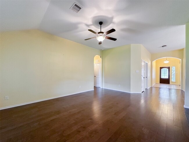 Building Photo - 8635 Sweet Pasture Dr