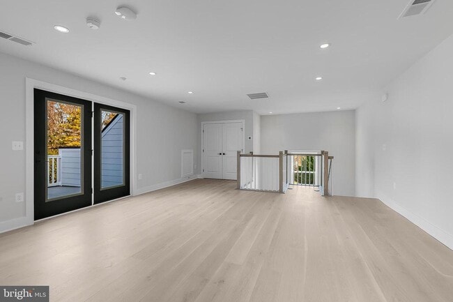 Building Photo - 5613 34th St N