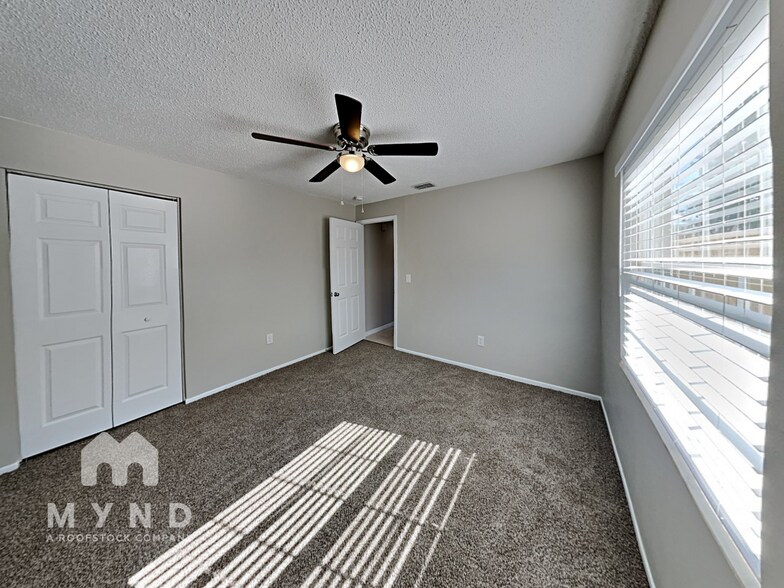 Building Photo - 1065 Bridlewood Way
