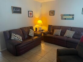 Building Photo - 2607 Ringold Cir