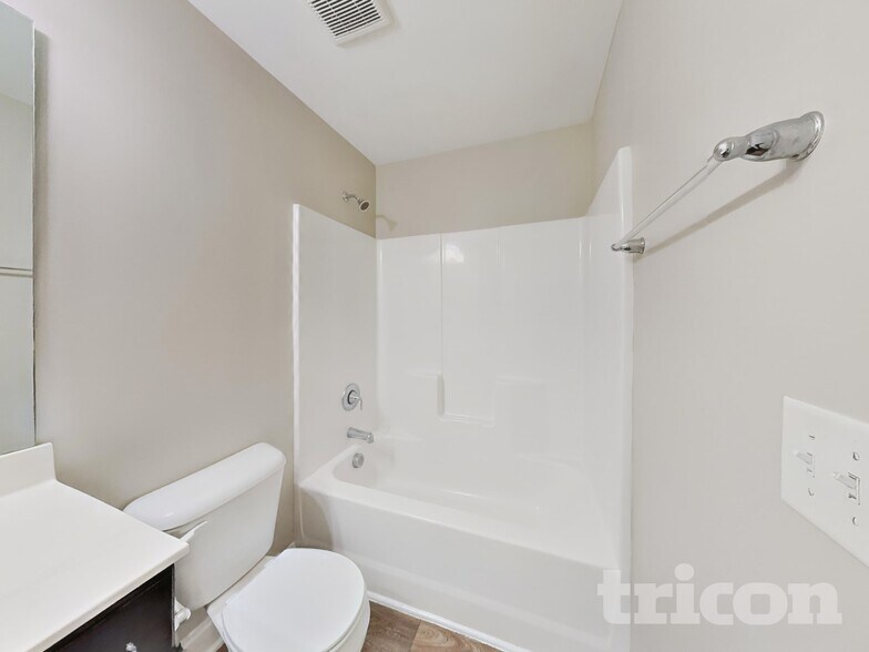 Building Photo - 54 Jonalker Ct