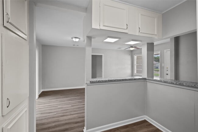 Building Photo - 3129 Danforth Memorial Dr