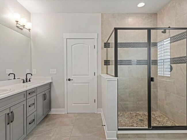 Building Photo - 21201 E 60th Ave