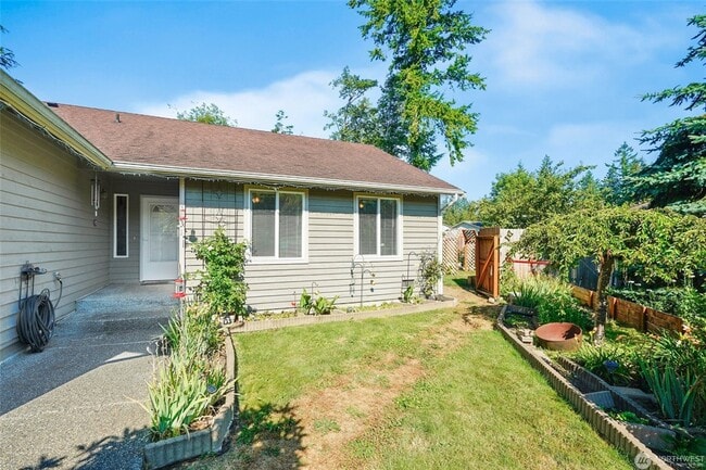 Building Photo - 16107 Goldbar Blvd