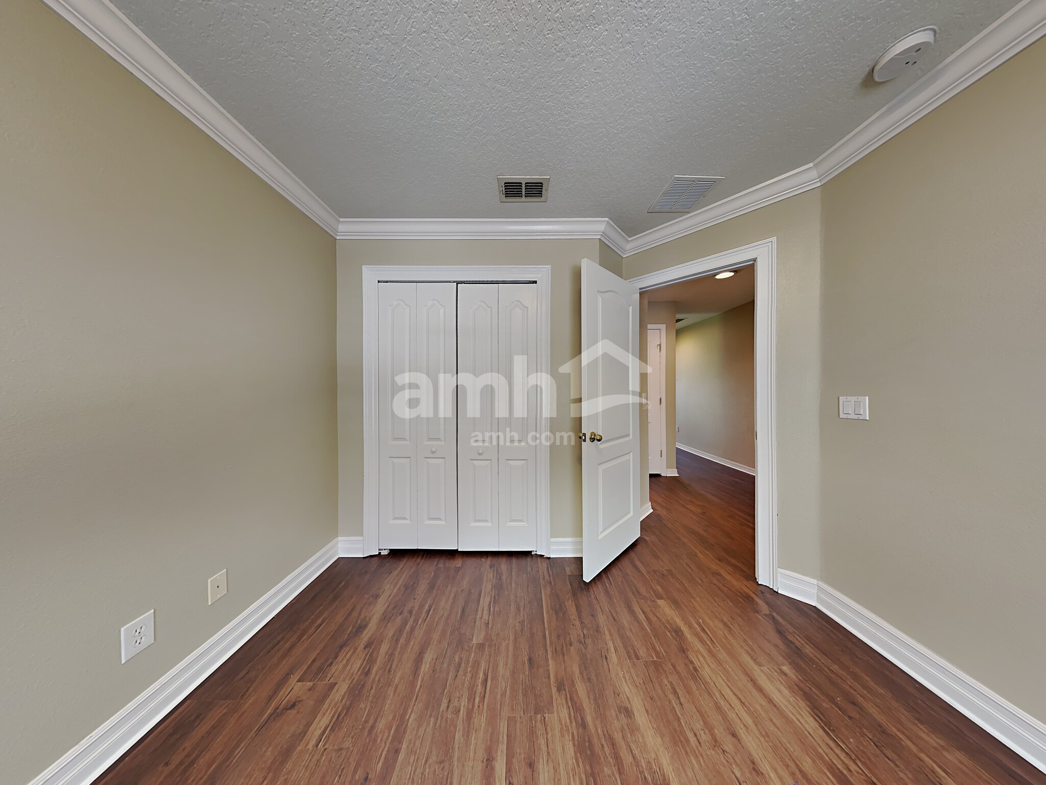 Building Photo - 1720 Portcastle Cir