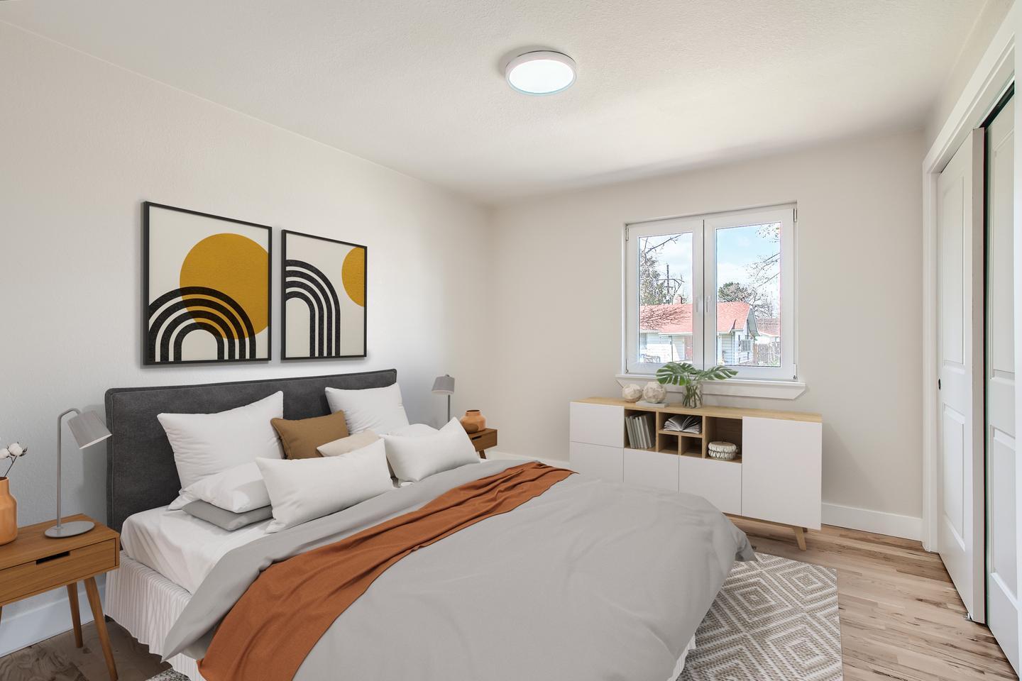 Building Photo - Striking Columbia Heights home near Berkeley Lake Park