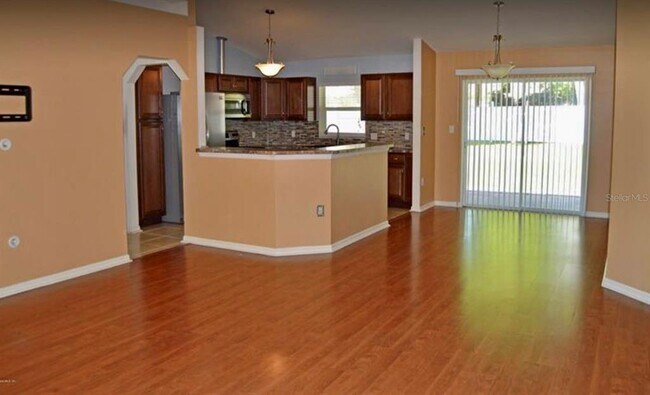 Building Photo - 22 Teak Ct