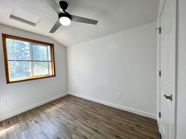 Building Photo - LONG TERM RENTAL