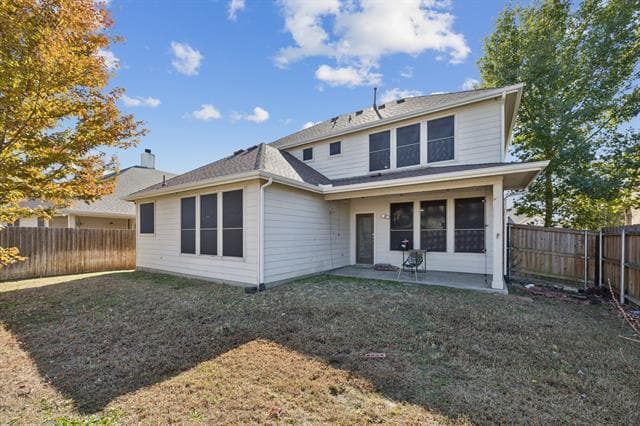 Building Photo - 813 Lake Forest Trl