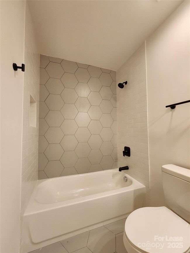 Building Photo - 8637 Crows Nest Ln