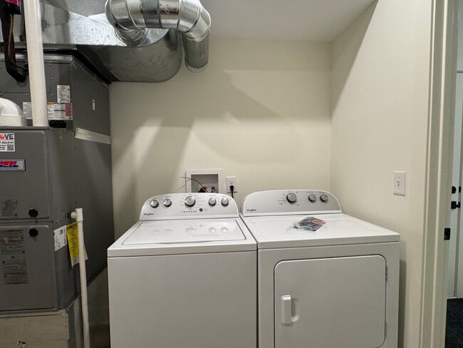 Building Photo - Vaulted Ceilings & Hardwood Floors in This Charming Indianapolis L