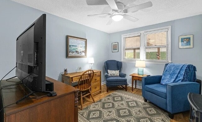 Building Photo - 141 Commonwealth Ave