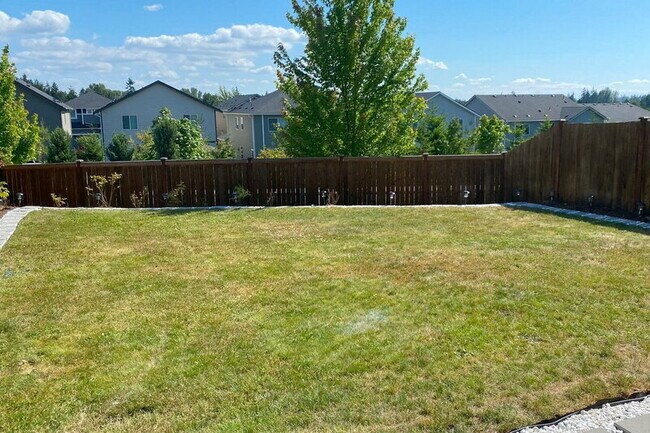 Building Photo - 13741 SE 184th Pl