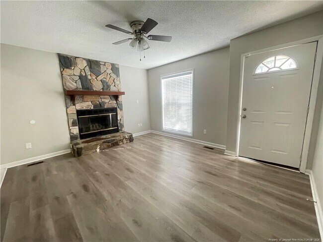 Building Photo - 6804 Leeds Ct