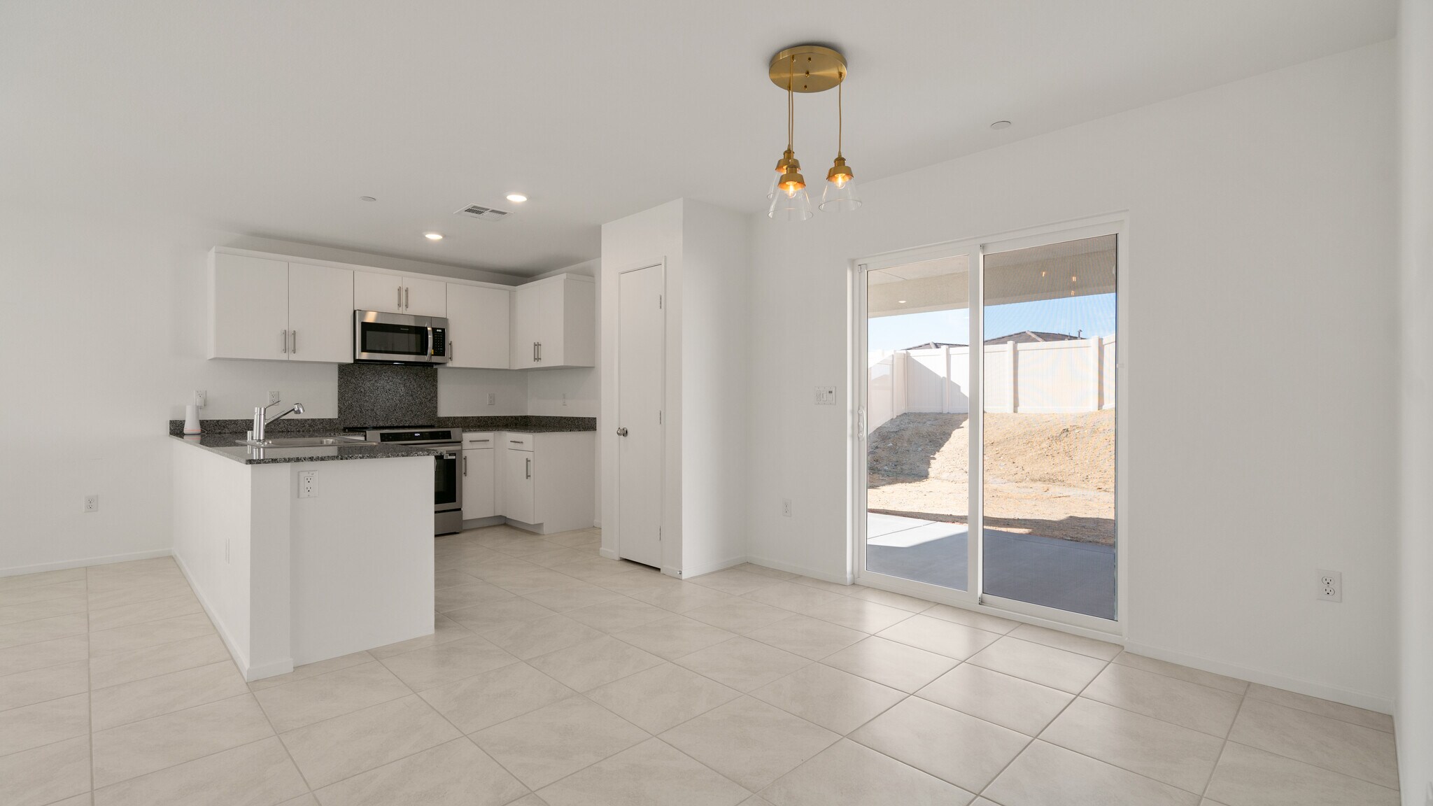 Building Photo - 11265 Skyvista Dr