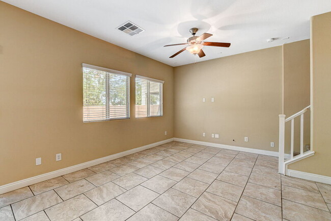 Building Photo - 1074 Fish Pond Ave