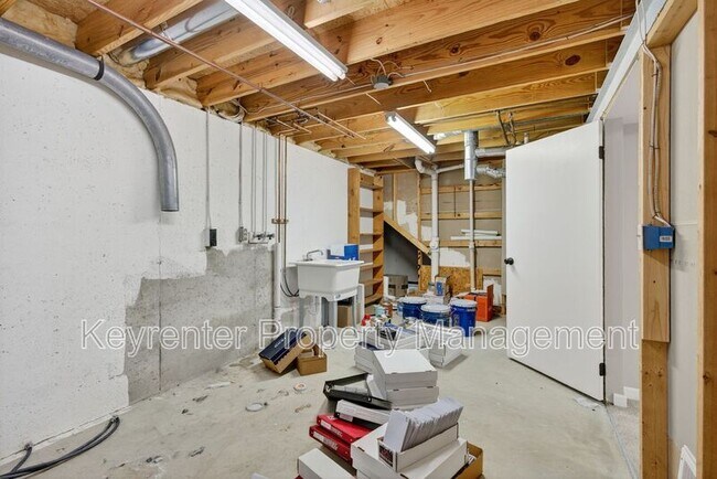 Building Photo - 220 Pheasant Point Blvd