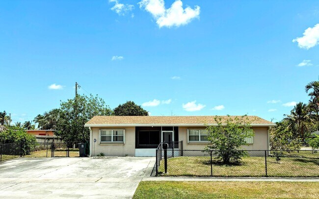 Primary Photo - 4937 Tortuga Dr