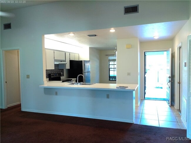 Building Photo - 2269 N St Lucie Point