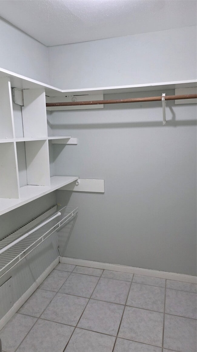 Building Photo - 3607 Timber Rock Ct