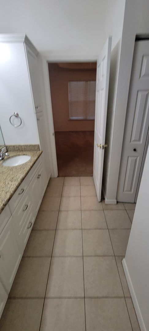 Building Photo - Charming 2/2 with a 1 car garage in Eagle Trace