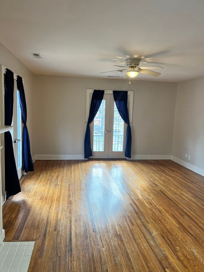 Building Photo - MS E Main Apartments