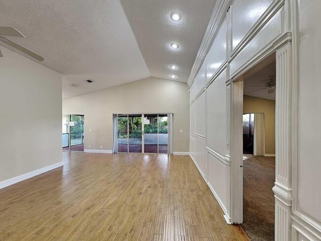 Building Photo - 22270 Tempo Way