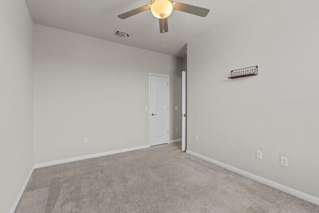 Building Photo - 8809A Whitter Dr