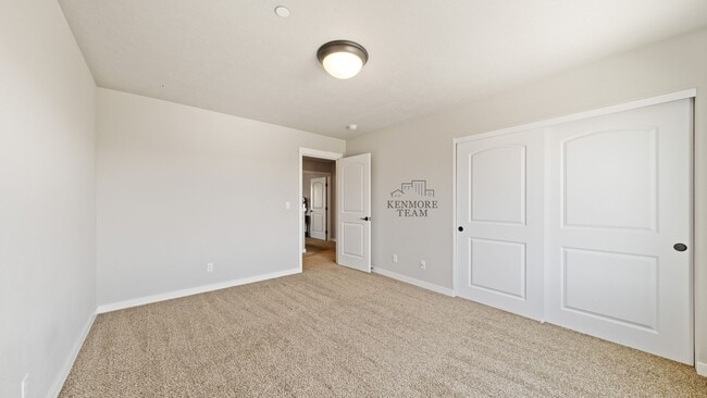 Building Photo - 5 Bedroom, 3 Bath Home in Richland