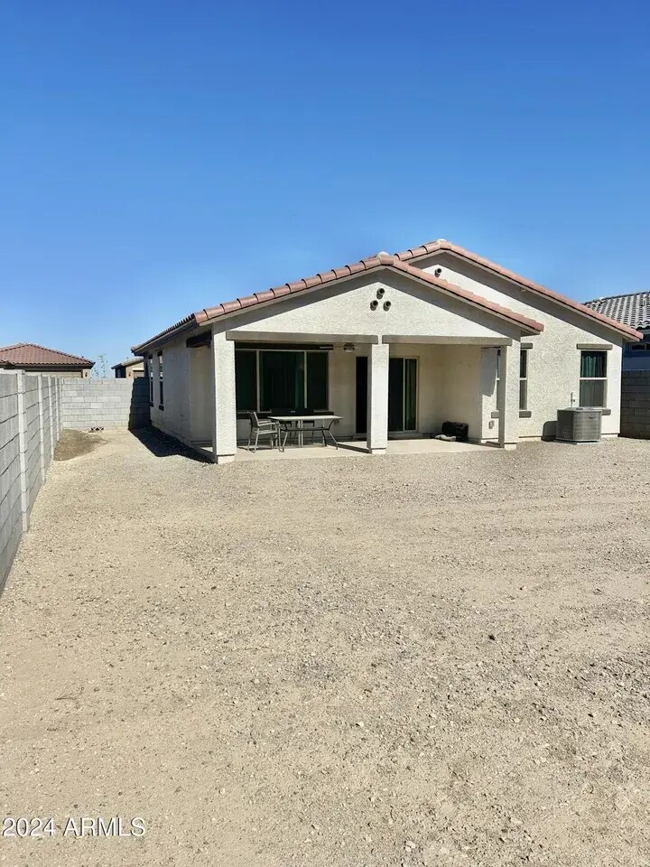 Building Photo - 2923 W Monte Way