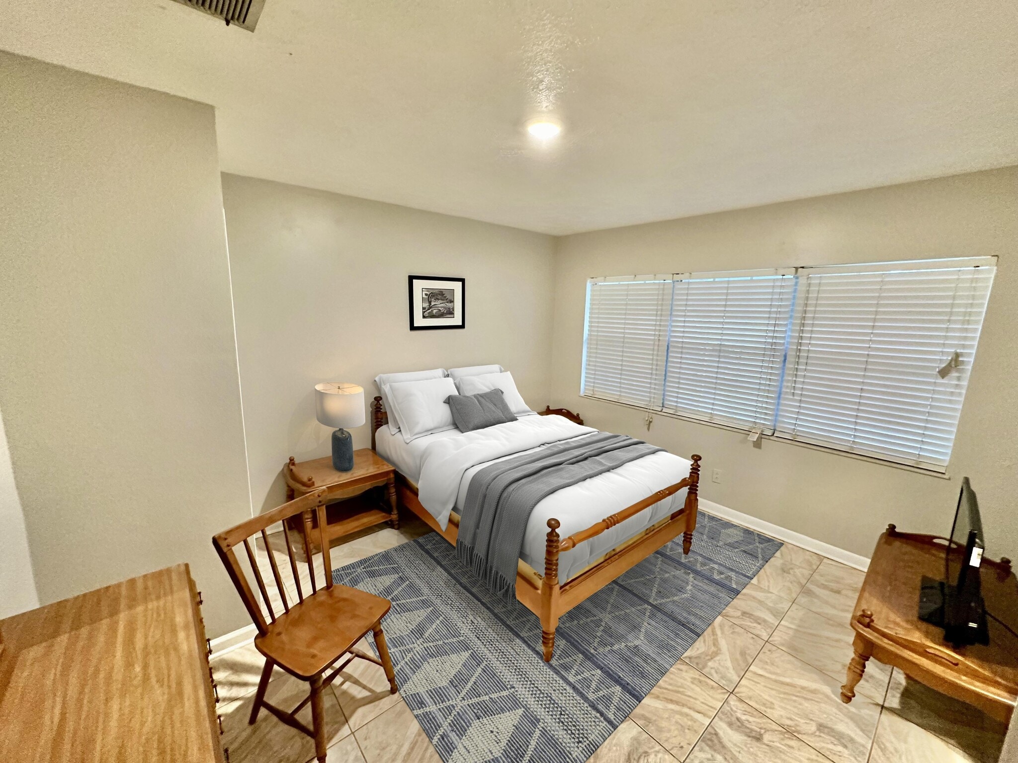 Building Photo - 4406 Tarpon Dr