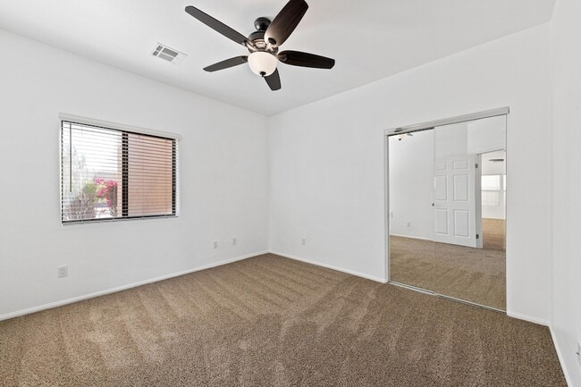 Building Photo - 30595 Sierra Pl