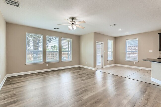 Building Photo - 12203 Presidio Path