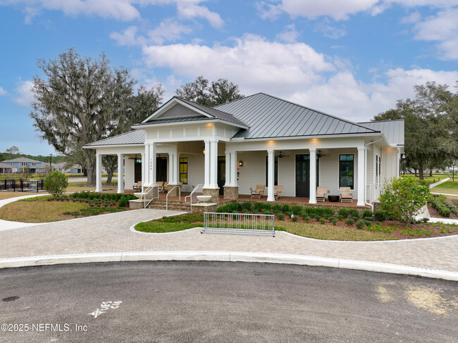 Building Photo - 42 Myrtle Oak Ct