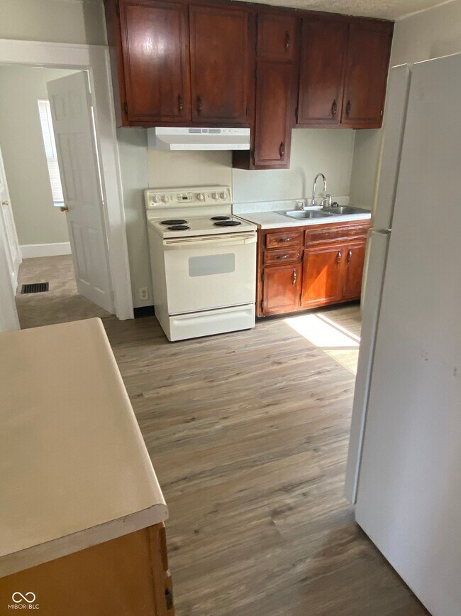 Building Photo - 3601 Brookside Pkwy S Dr