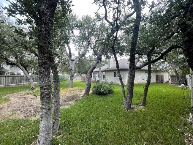 Building Photo - 1413 Shamitas Ct