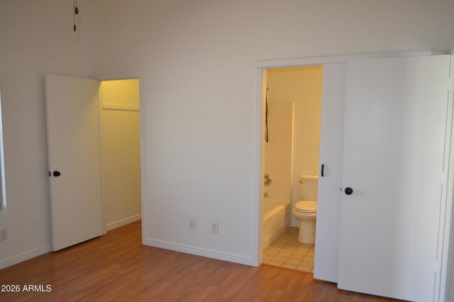 Building Photo - 1949 S Silver Dr