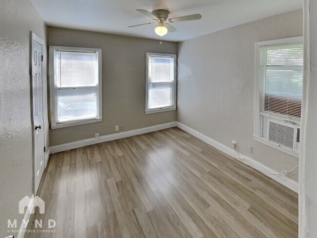 Building Photo - 4421 Cherry